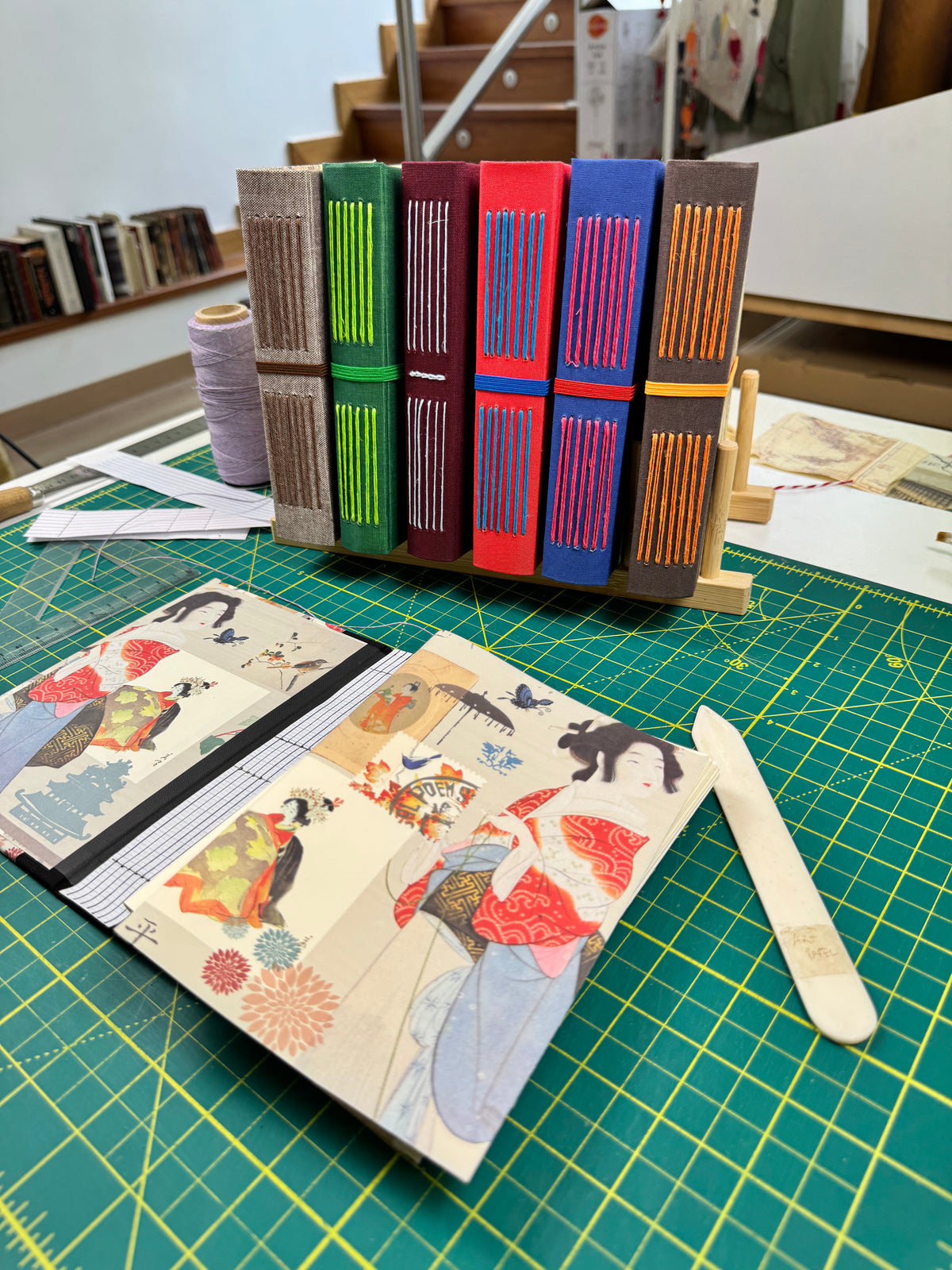 Tipi di carta decorata per legatoria artistica professionale