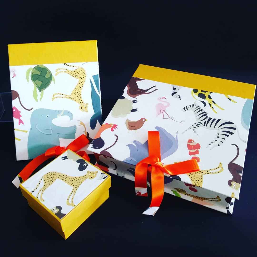 Progetto creativo Carta decorata Animali formato 70 x 100 cm