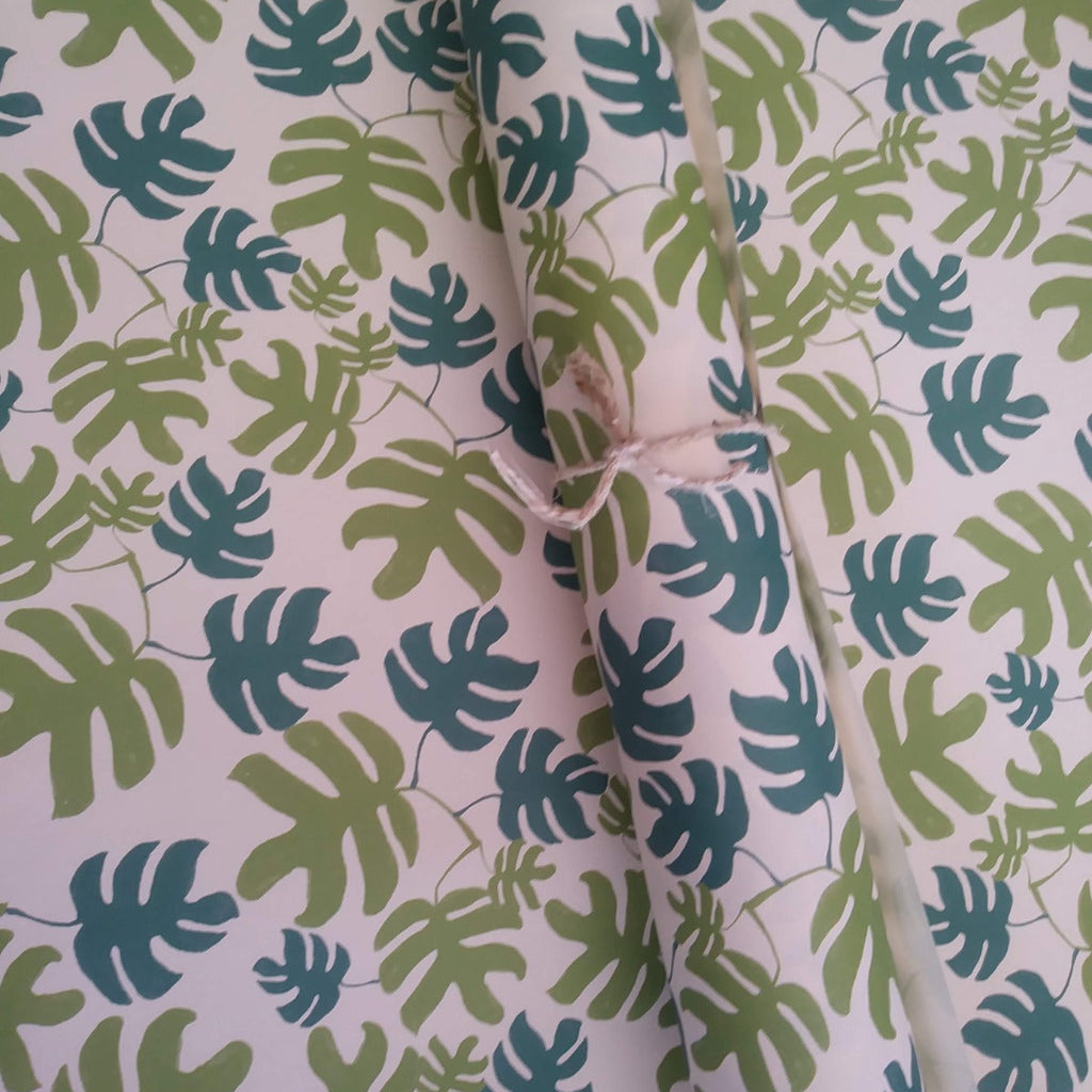 Carta decorata con foglie di Monstera